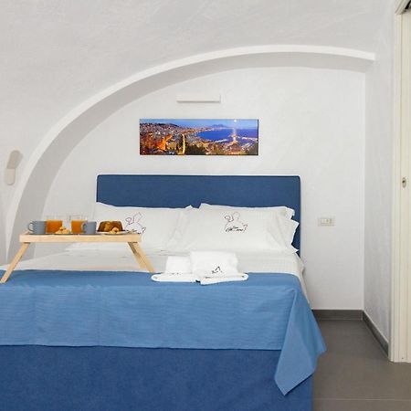 San Gennaro Short Lets 2,0 Apartment เนเปิลส์ ภายนอก รูปภาพ